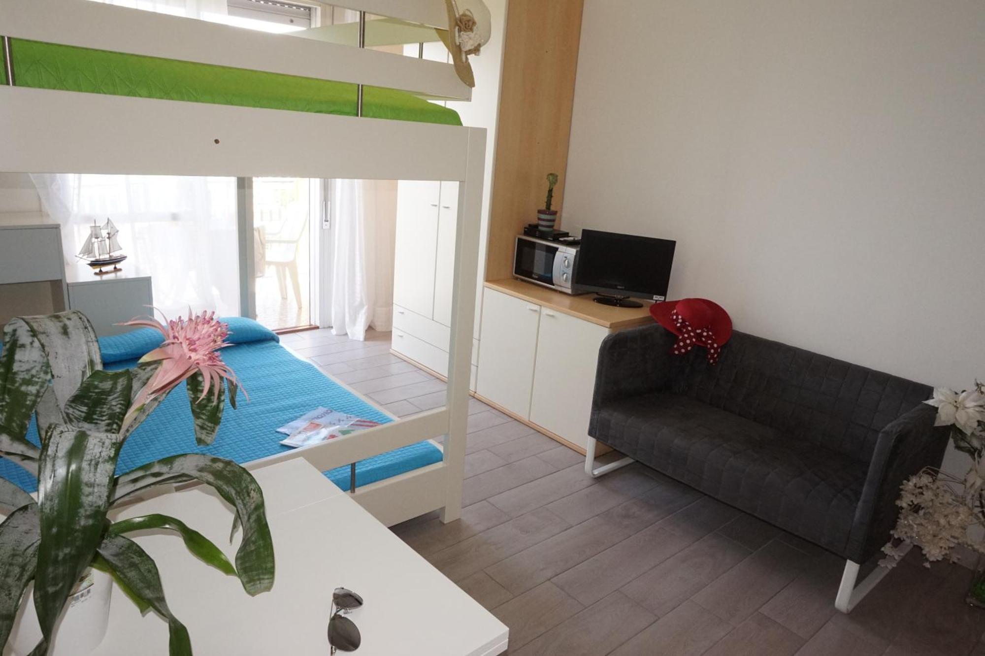 Appartamenti La Torre Lignano Sabbiadoro Rom bilde